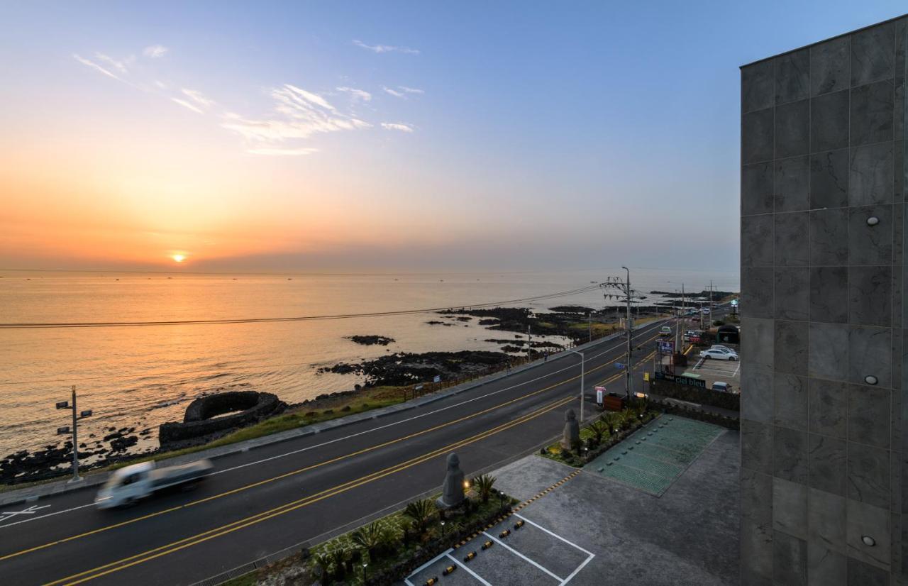 Hotel Mer Bleue Jeju Buitenkant foto