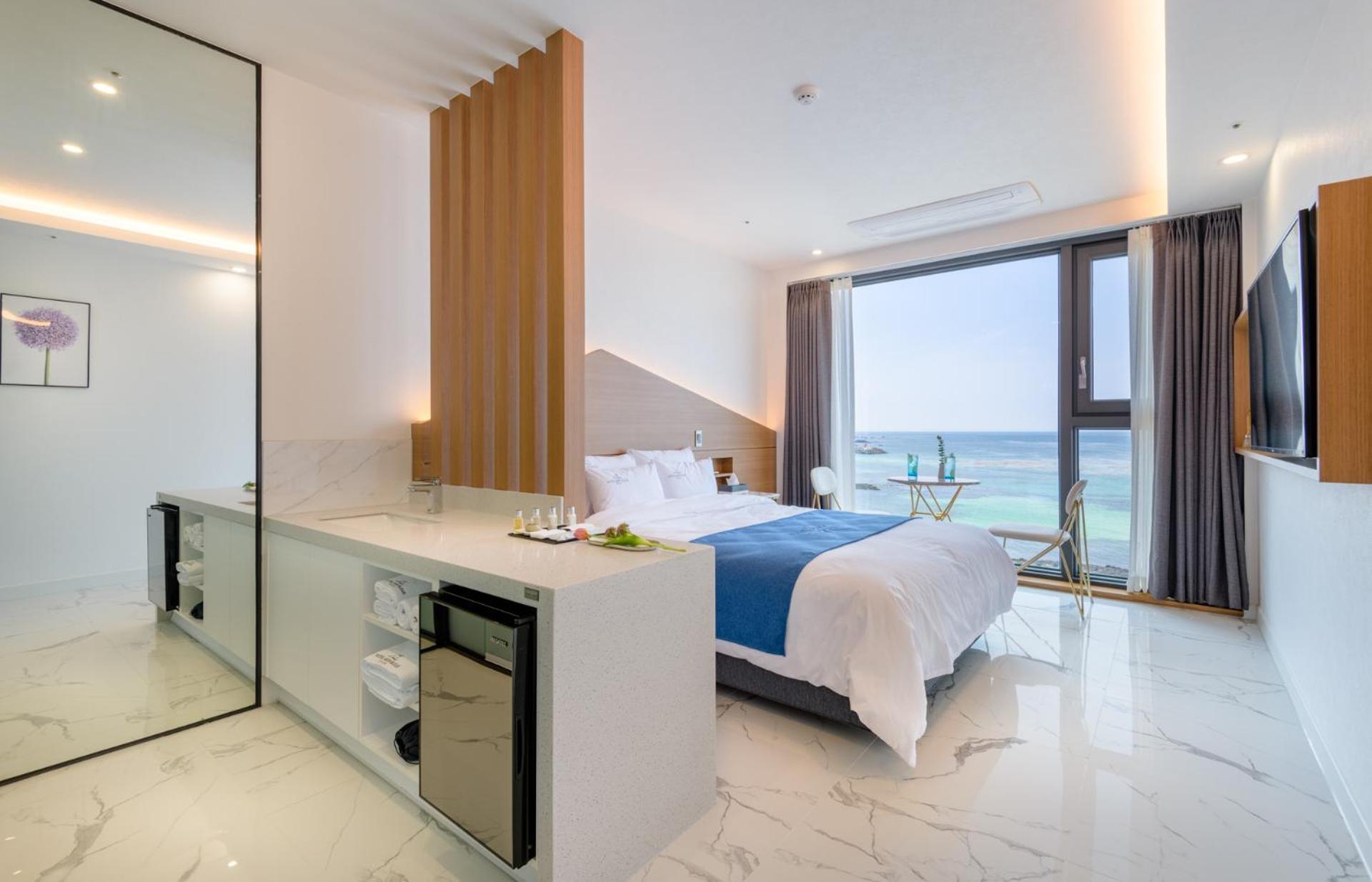 Hotel Mer Bleue Jeju Buitenkant foto