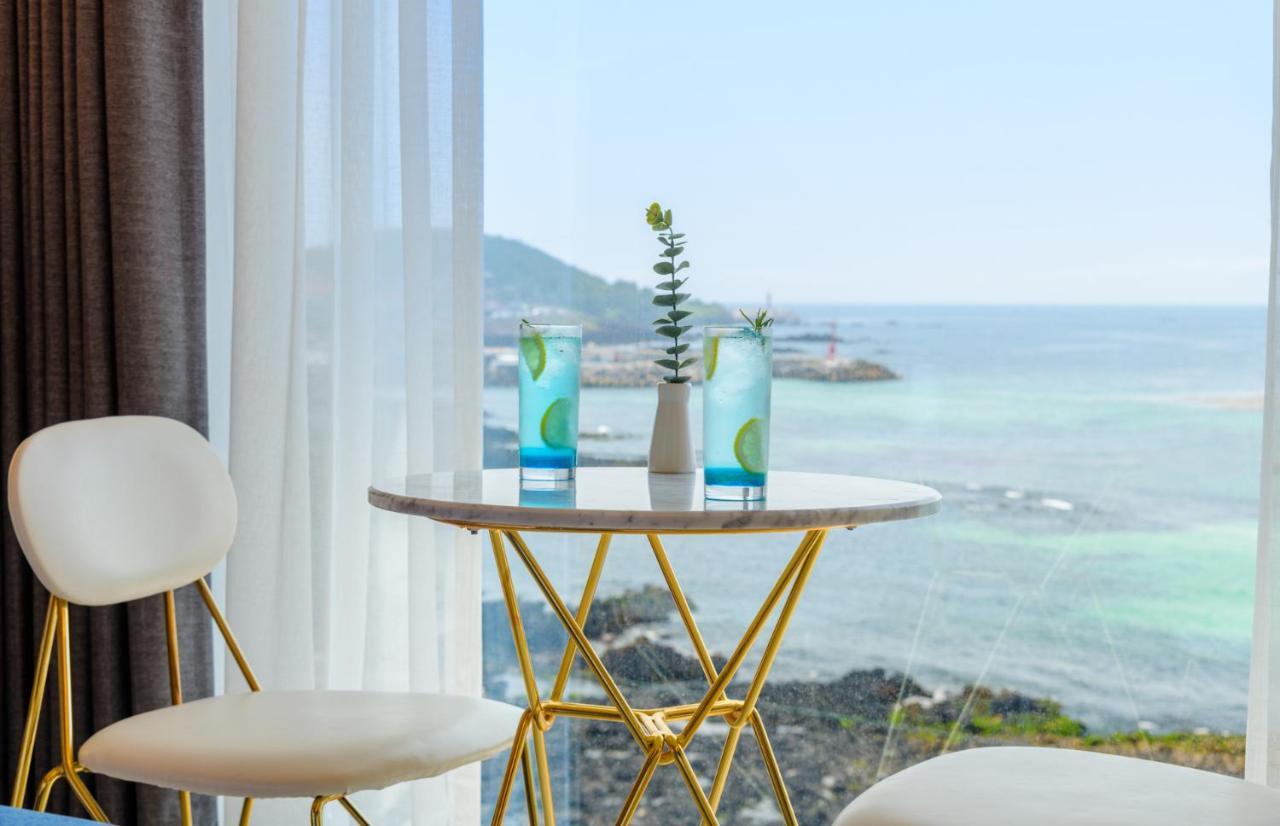Hotel Mer Bleue Jeju Buitenkant foto