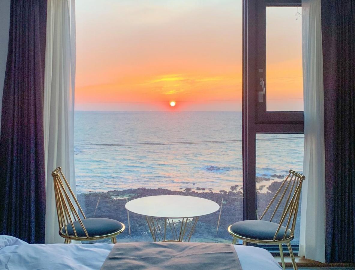 Hotel Mer Bleue Jeju Buitenkant foto