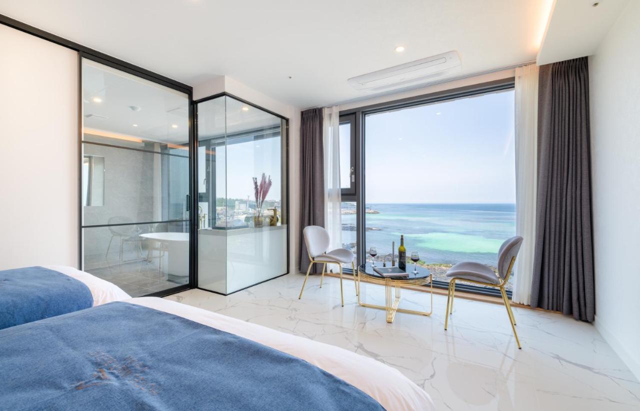 Hotel Mer Bleue Jeju Buitenkant foto