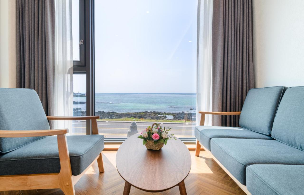 Hotel Mer Bleue Jeju Buitenkant foto